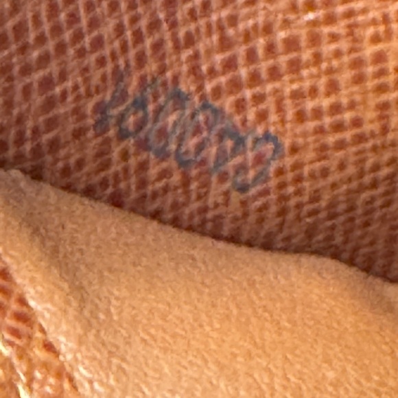 Louis Vuitton Classic Brown Monogram Wallet compact 4x4 organizer - Picture 10 of 14